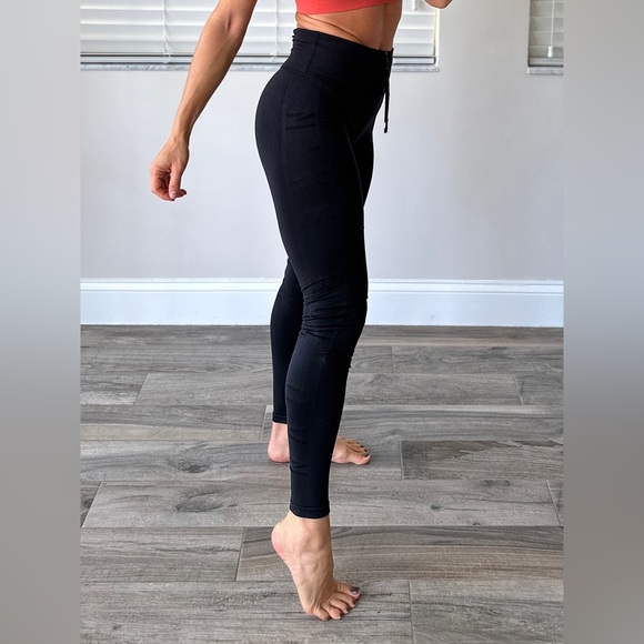 Nike Epic Luxe Wool Running and Ski Legging - Picture 2 of 5